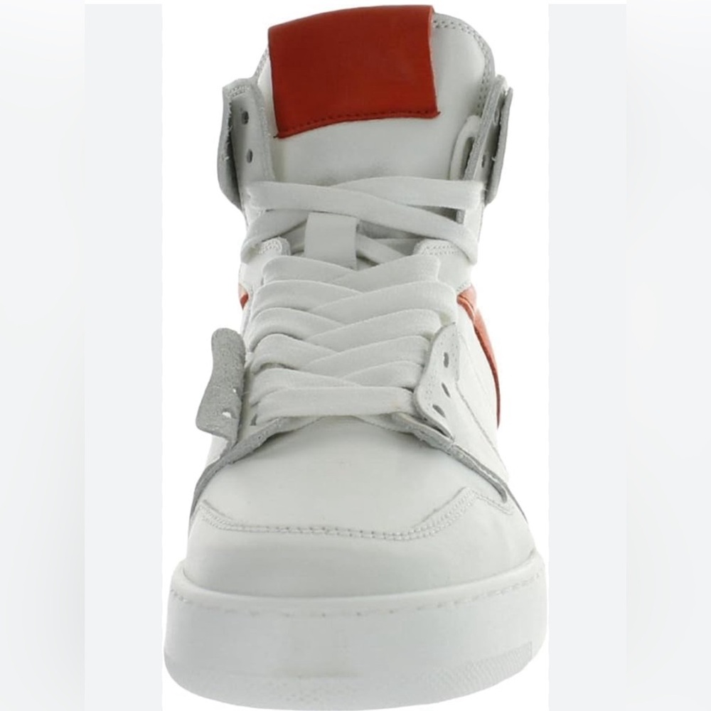 🌼💚💚NEW STEVEN MADDEN  Womens Bizzy Athletic and Training Shoes White.NO BOX